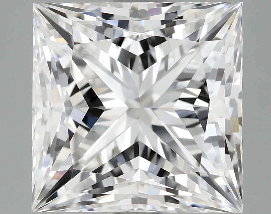 3.07 CT Princess Diamond