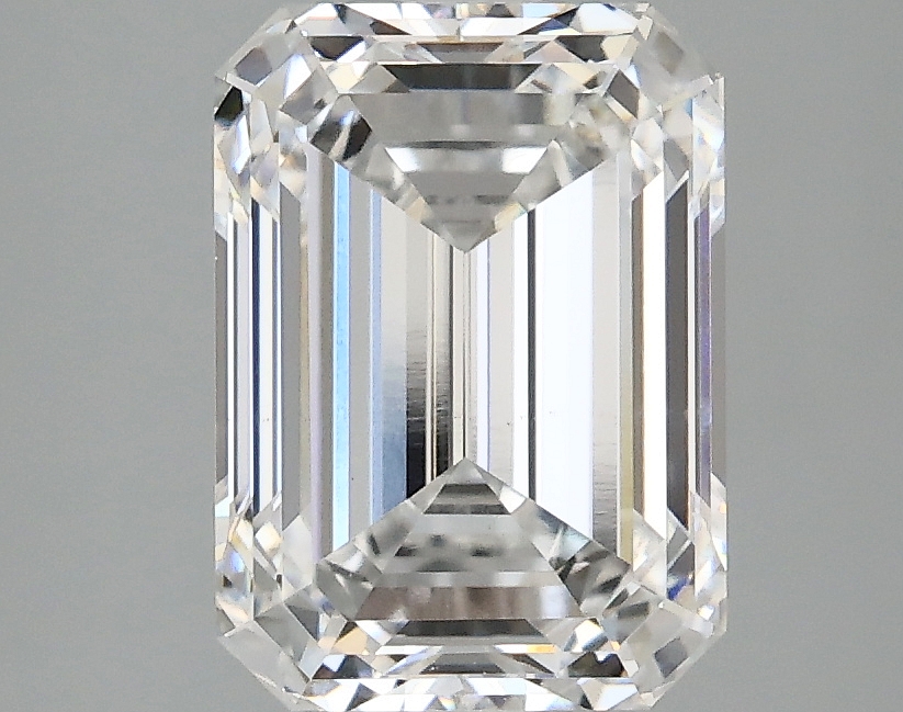 3.06 CT Emerald Diamond