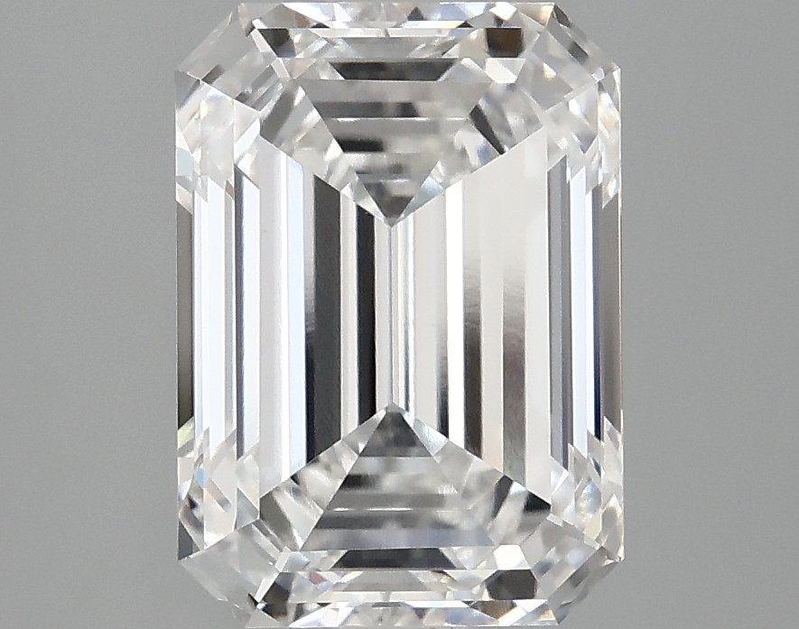 3.10 CT Emerald Diamond