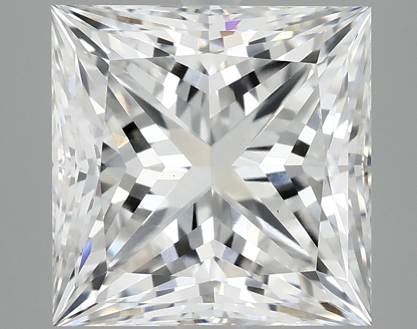 3.05 CT Princess Diamond