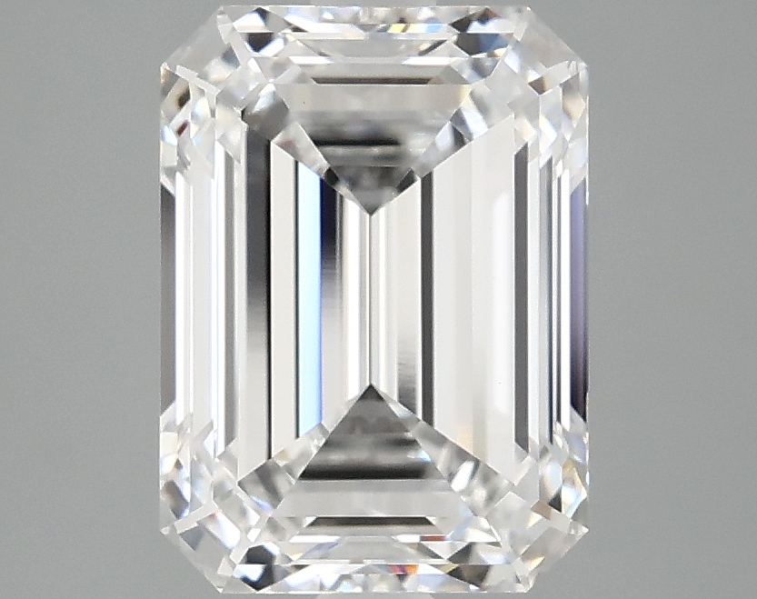 3.09 CT Emerald Diamond