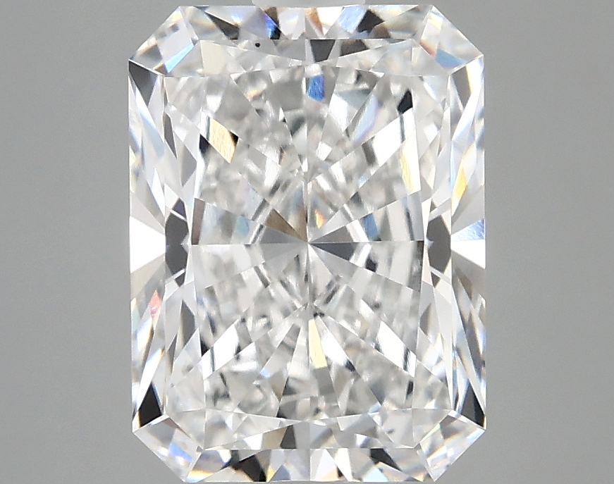 3.09 CT Radiant Diamond