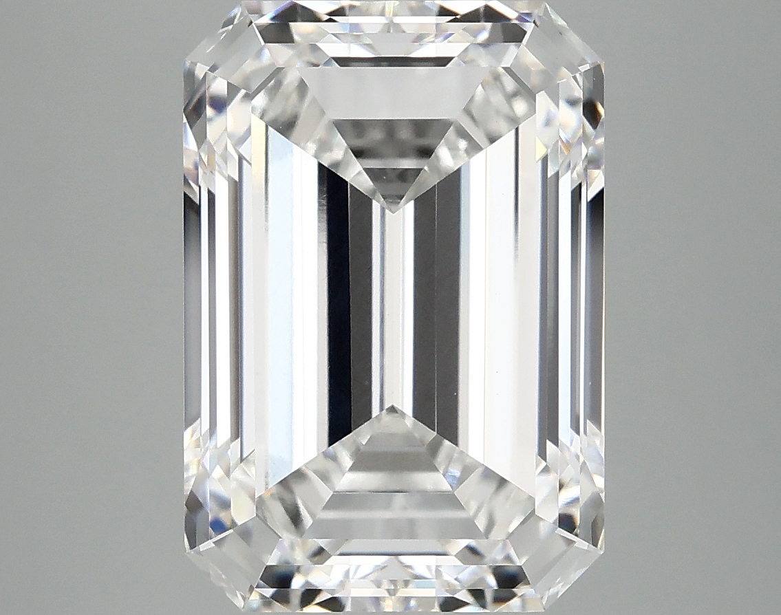 7.16 CT Emerald Diamond