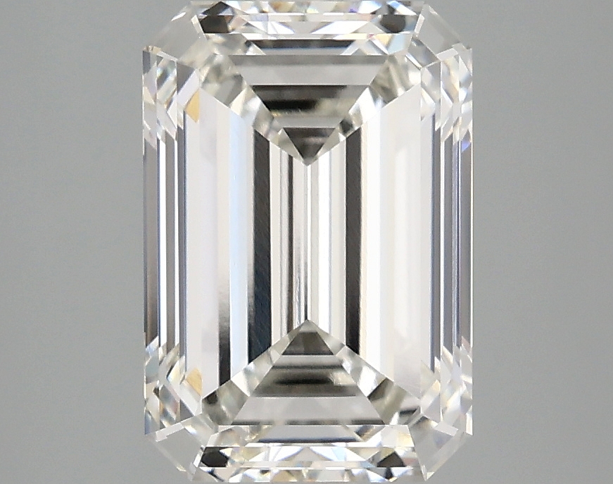 3.08 CT Emerald Diamond