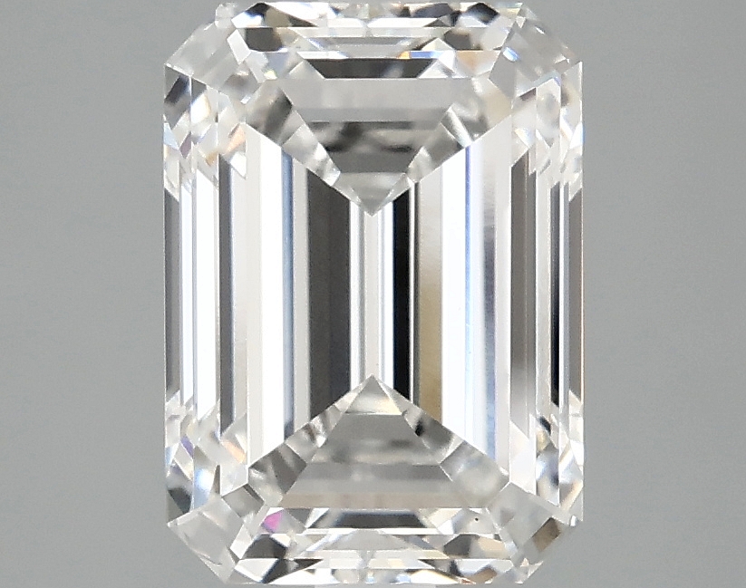 3.07 CT Emerald Diamond