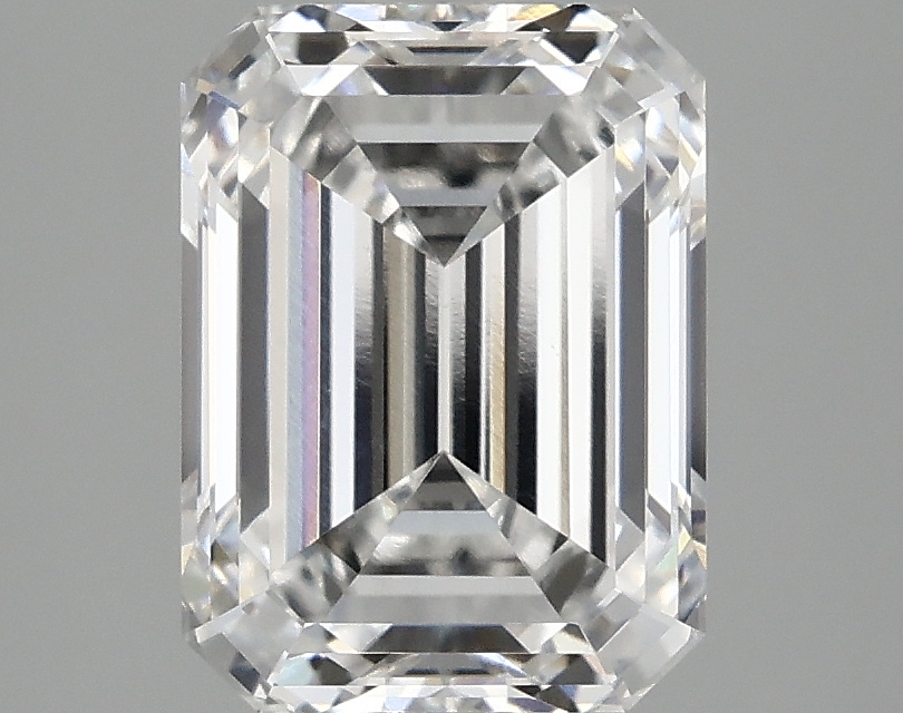 3.07 CT Emerald Diamond