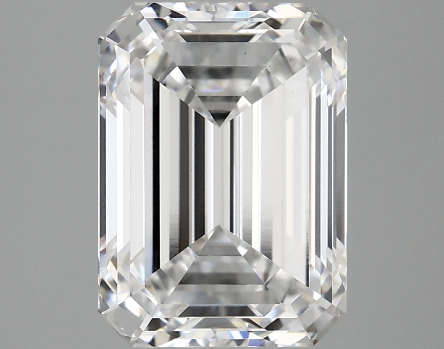 3.07 CT Emerald Diamond