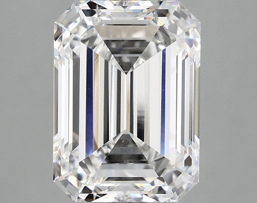 3.08 CT Emerald Diamond