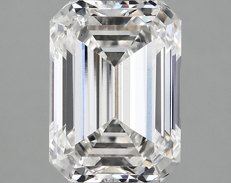 3.04 CT Emerald Diamond