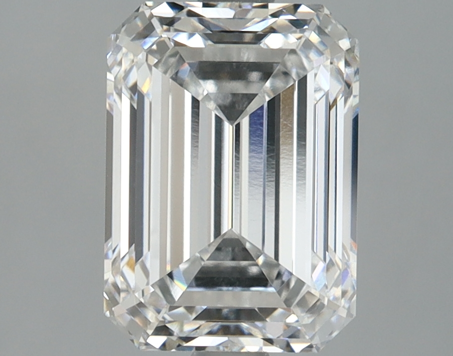 3.08 CT Emerald Diamond