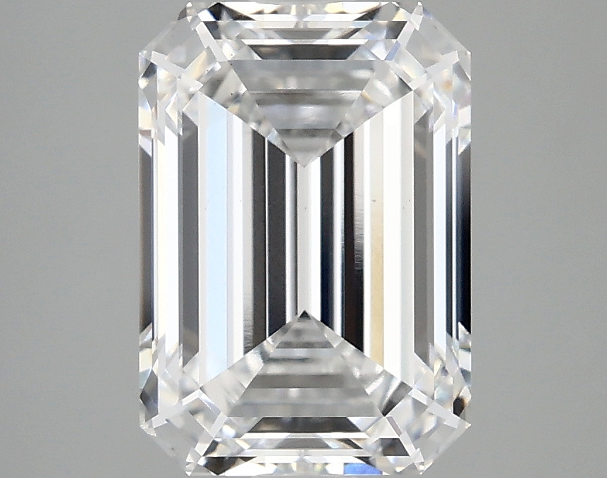 3.07 CT Emerald Diamond