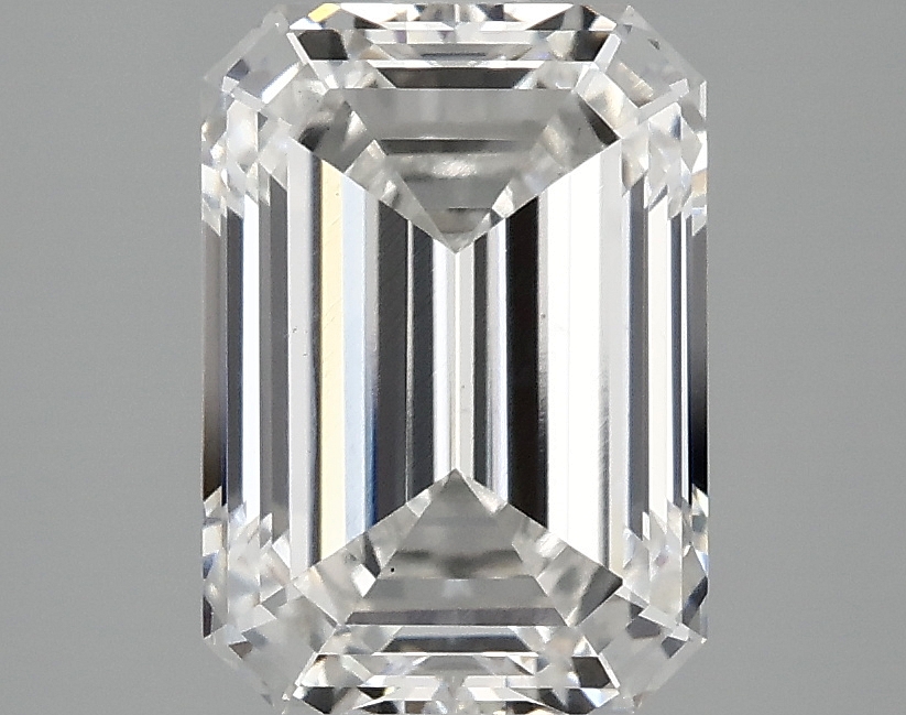 3.05 CT Emerald Diamond