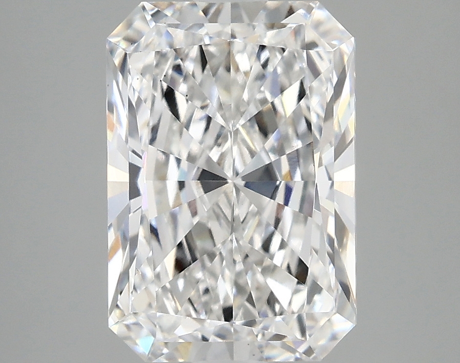 3.04 CT Radiant Diamond