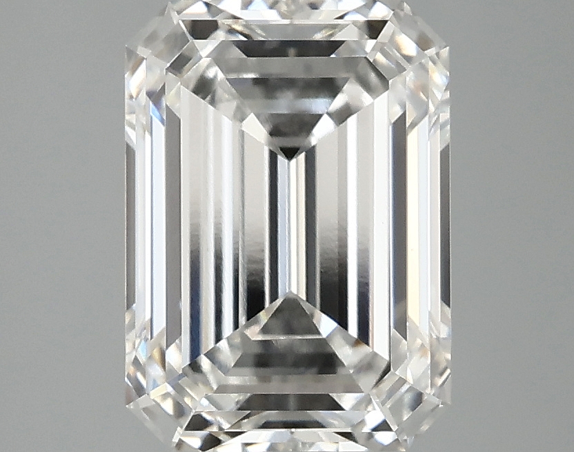 3.09 CT Emerald Diamond