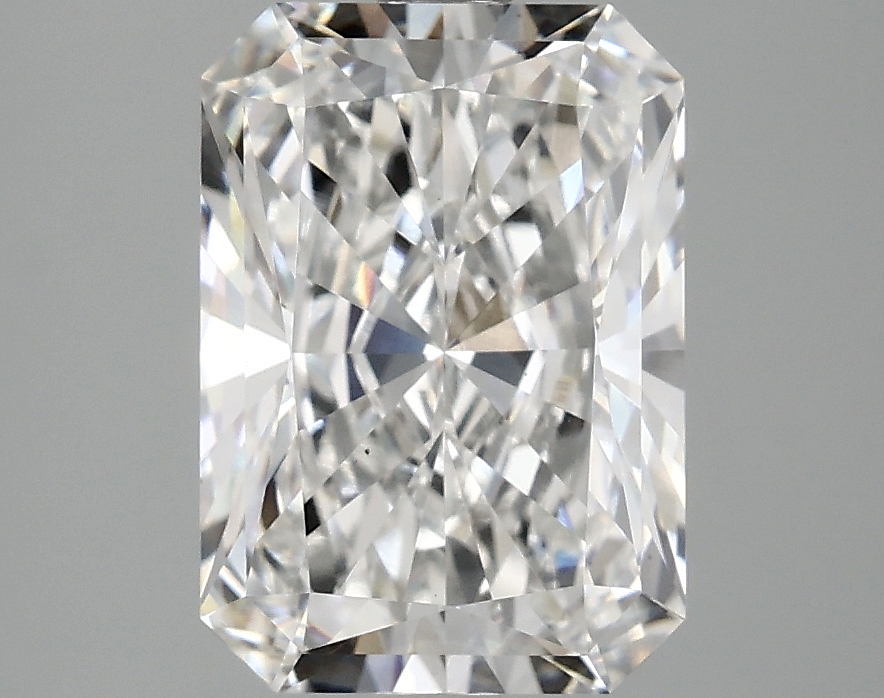 3.10 CT Radiant Diamond