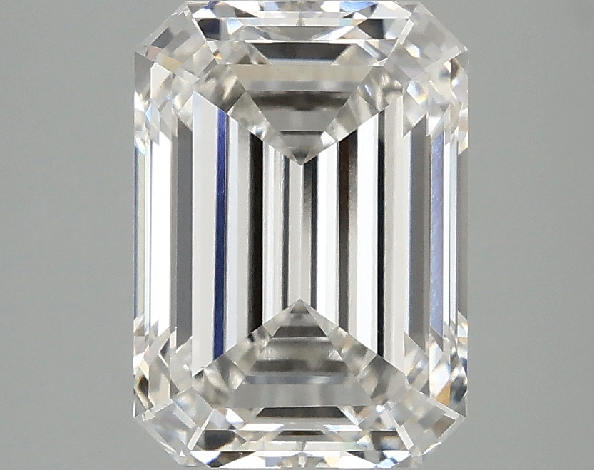 3.09 CT Emerald Diamond