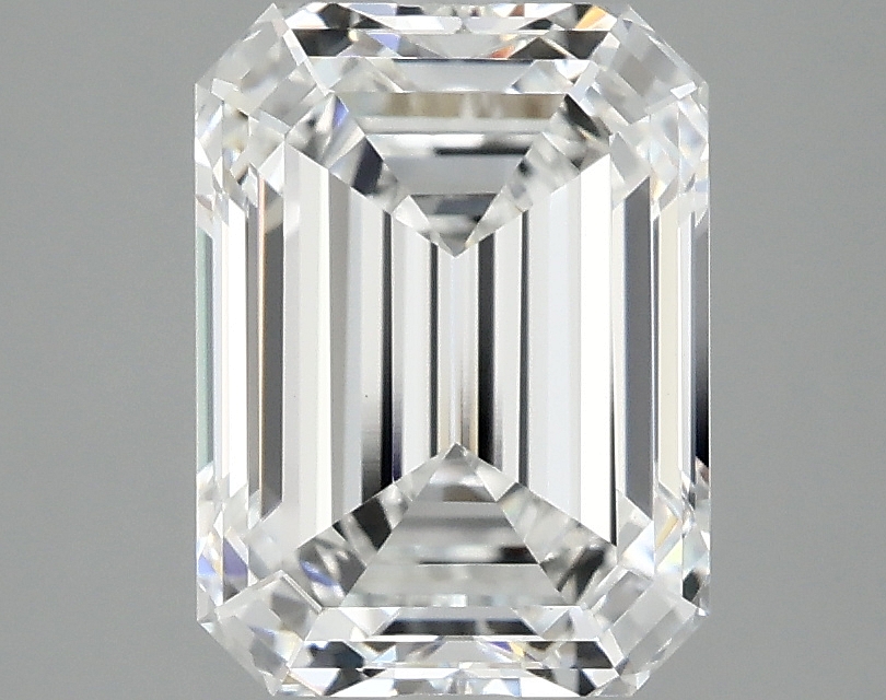 3.02 CT Emerald Diamond