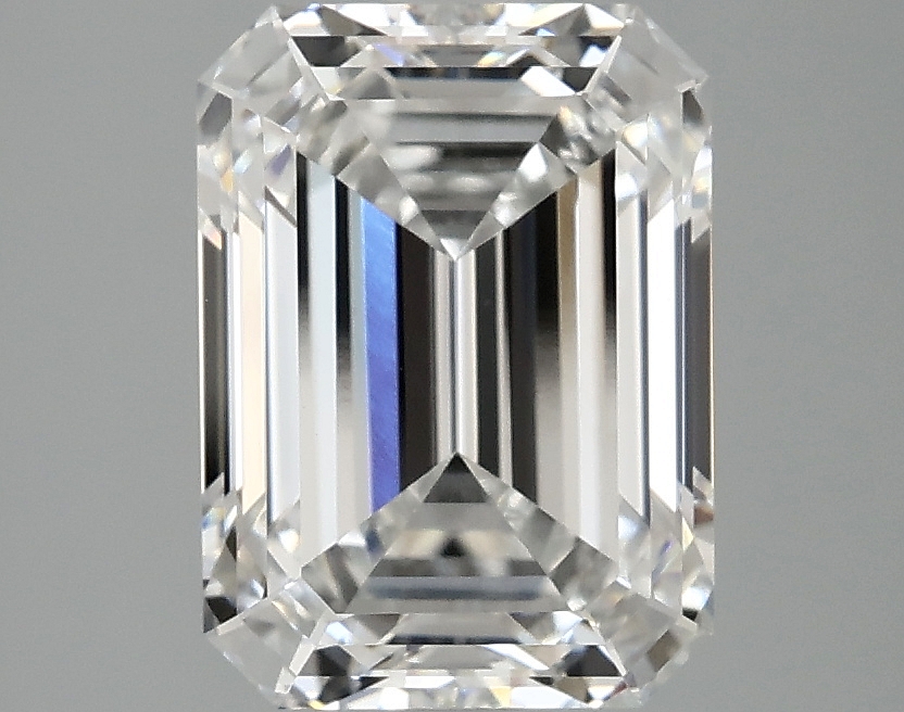 3.10 CT Emerald Diamond