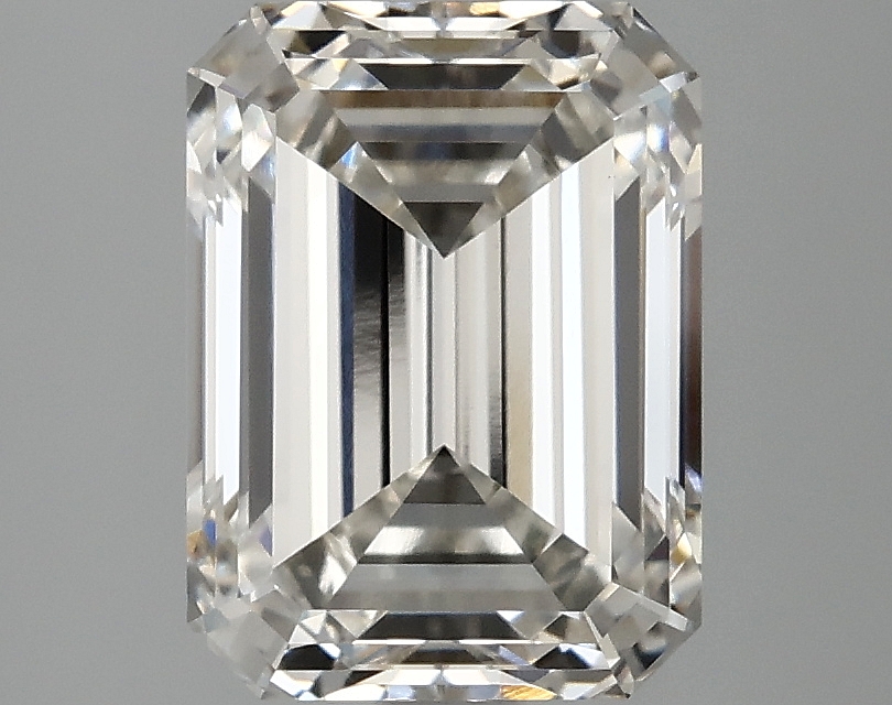 3.09 CT Emerald Diamond