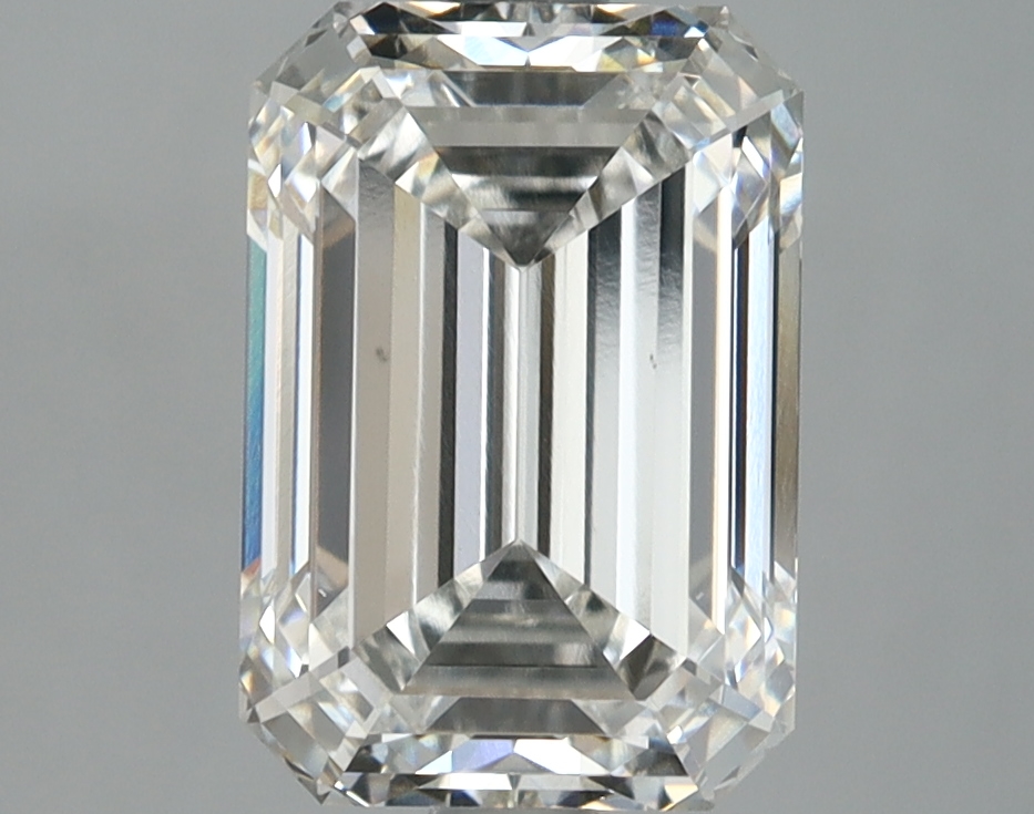 3.10 CT Emerald Diamond
