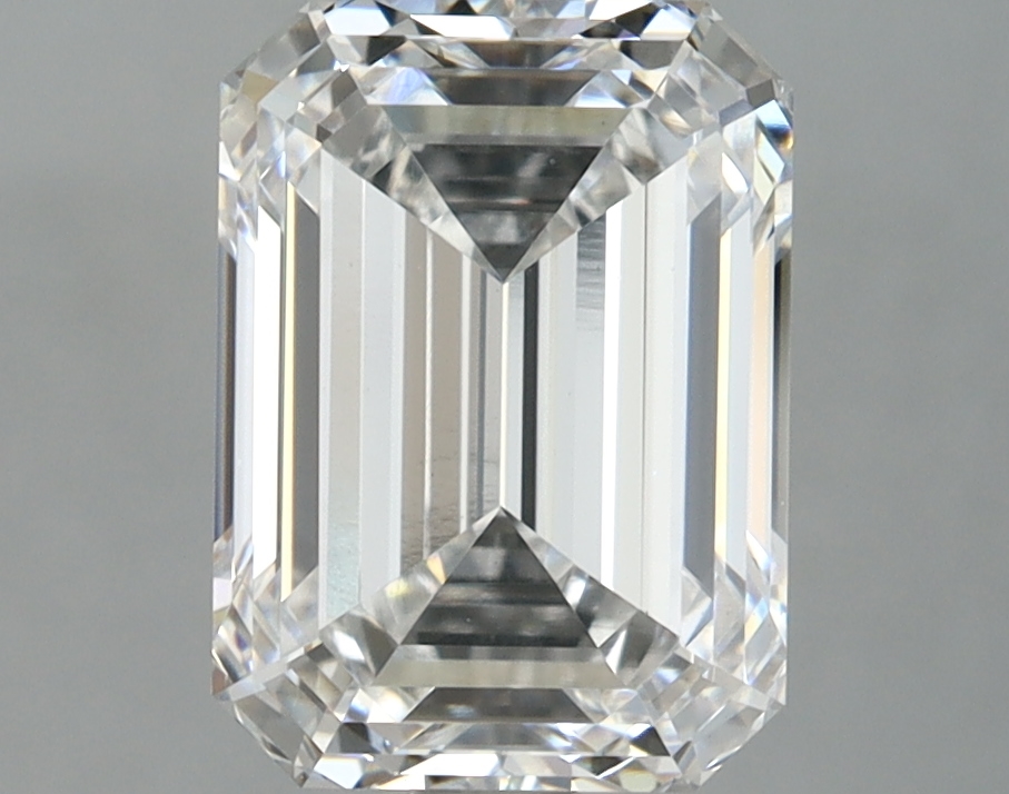 3.03 CT Emerald Diamond