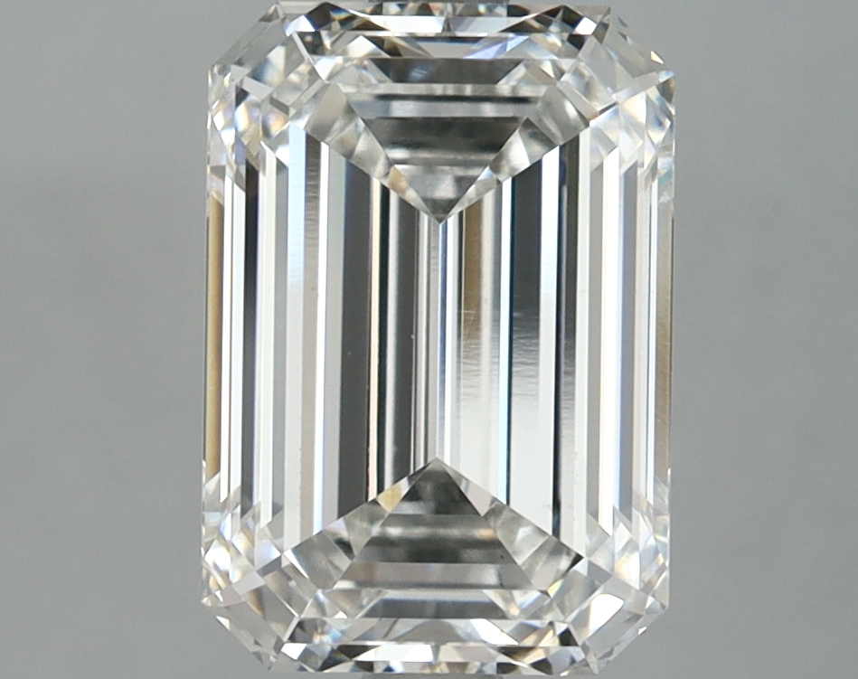 3.09 CT Emerald Diamond