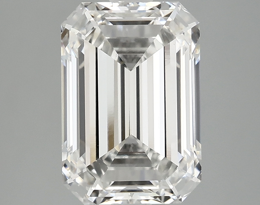 3.06 CT Emerald Diamond
