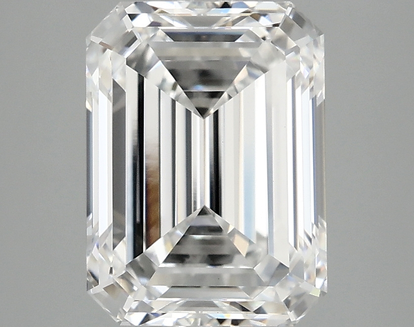 3.02 CT Emerald Diamond