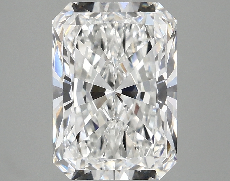 3.10 CT Radiant Diamond