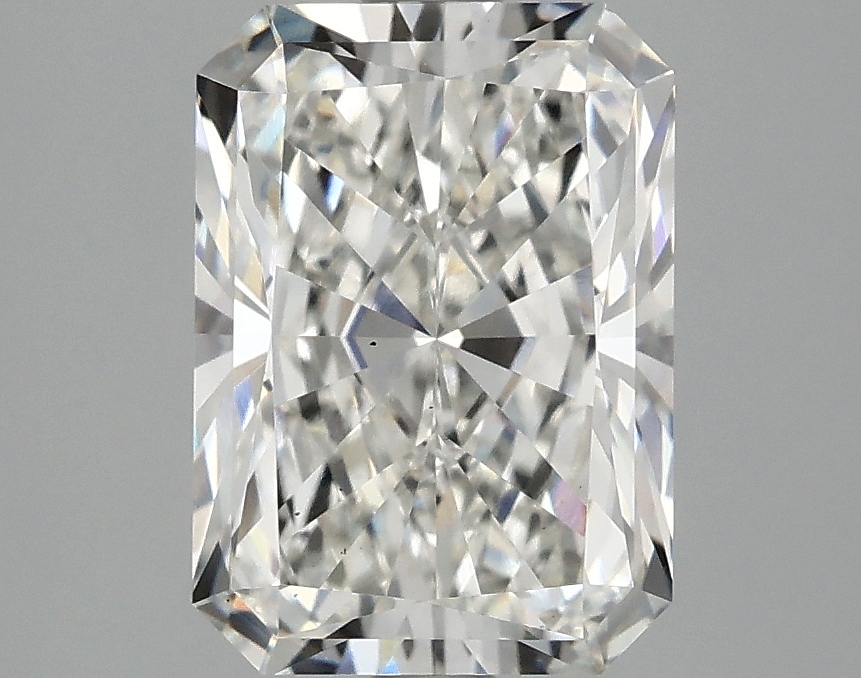 3.05 CT Radiant Diamond