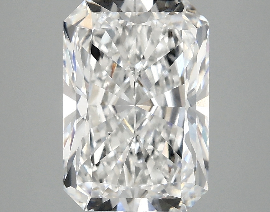 3.03 CT Radiant Diamond