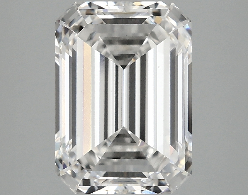 3.05 CT Emerald Diamond