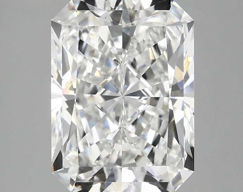 3.01 CT Radiant Diamond