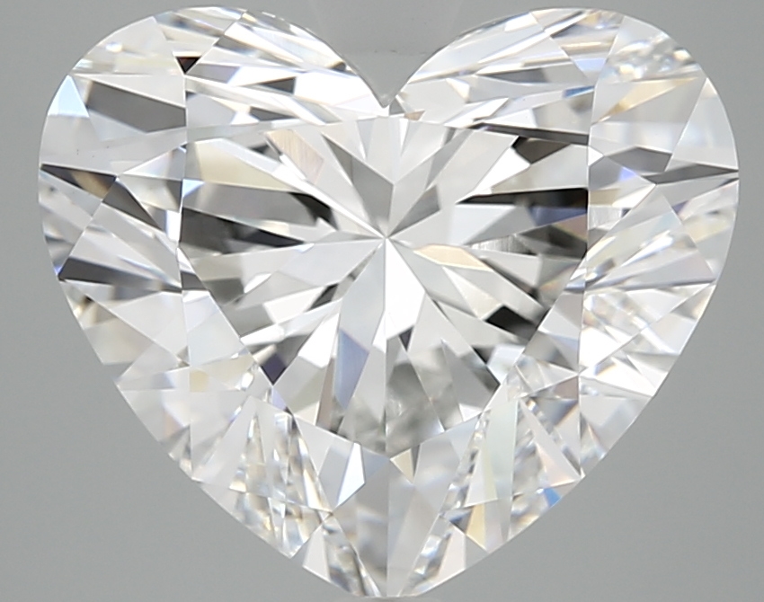 6.08 CT Heart Diamond