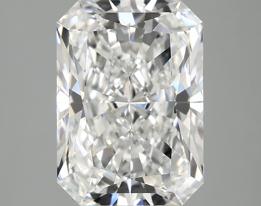 3.01 CT Radiant Diamond