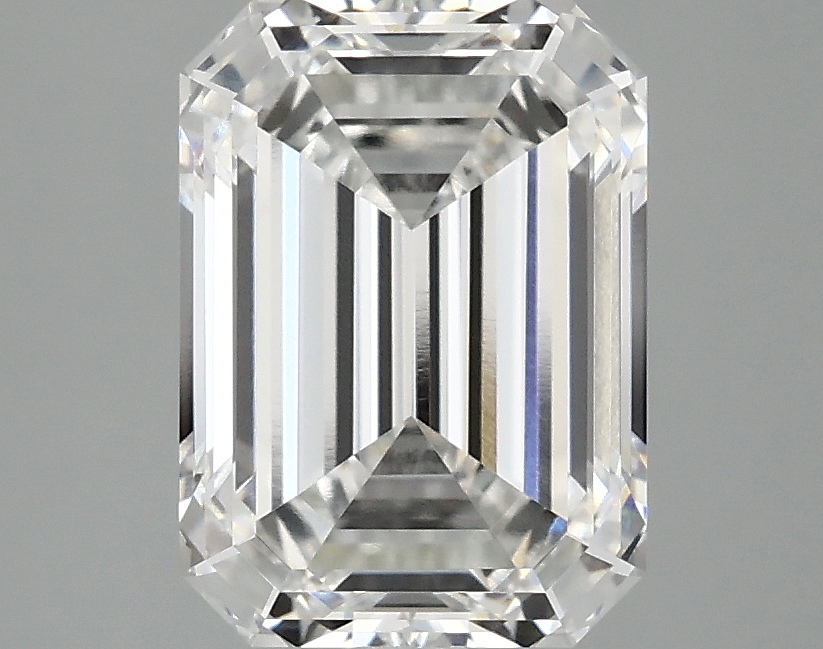 3.09 CT Emerald Diamond