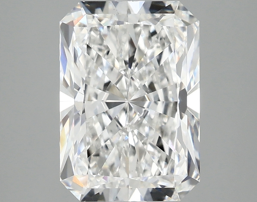 3.10 CT Radiant Diamond
