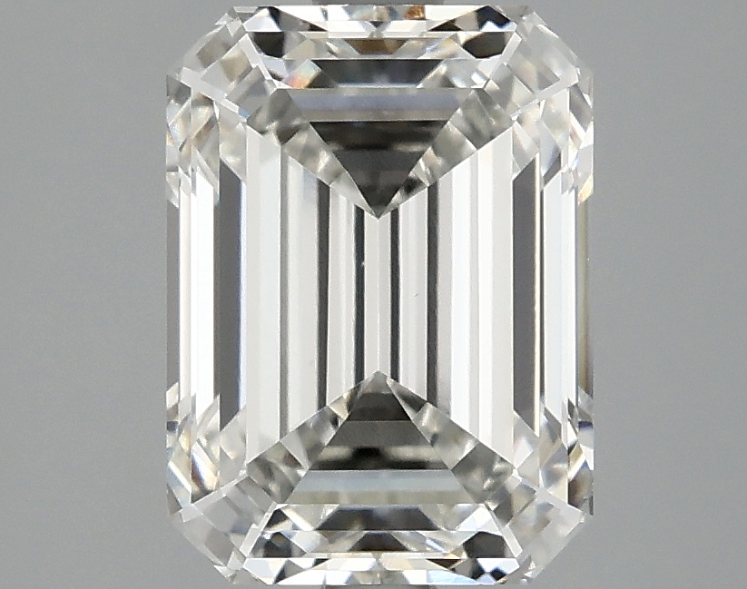 3.07 CT Emerald Diamond