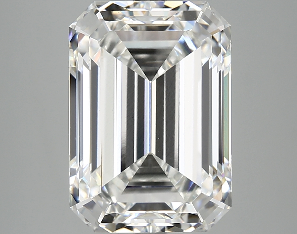 7.18 CT Emerald Diamond