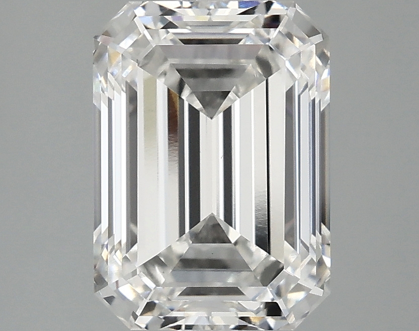 3.10 CT Emerald Diamond