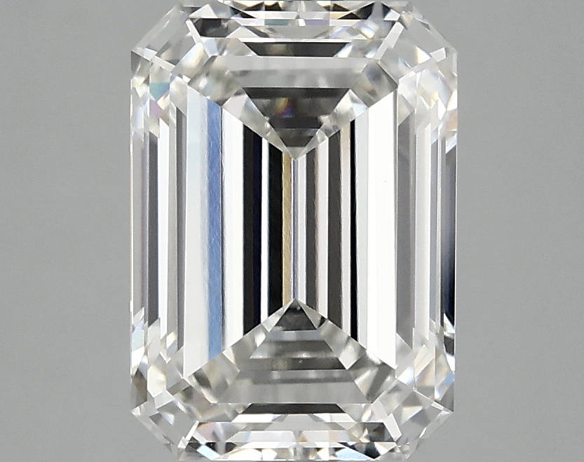 3.06 CT Emerald Diamond