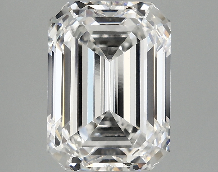 3.06 CT Emerald Diamond