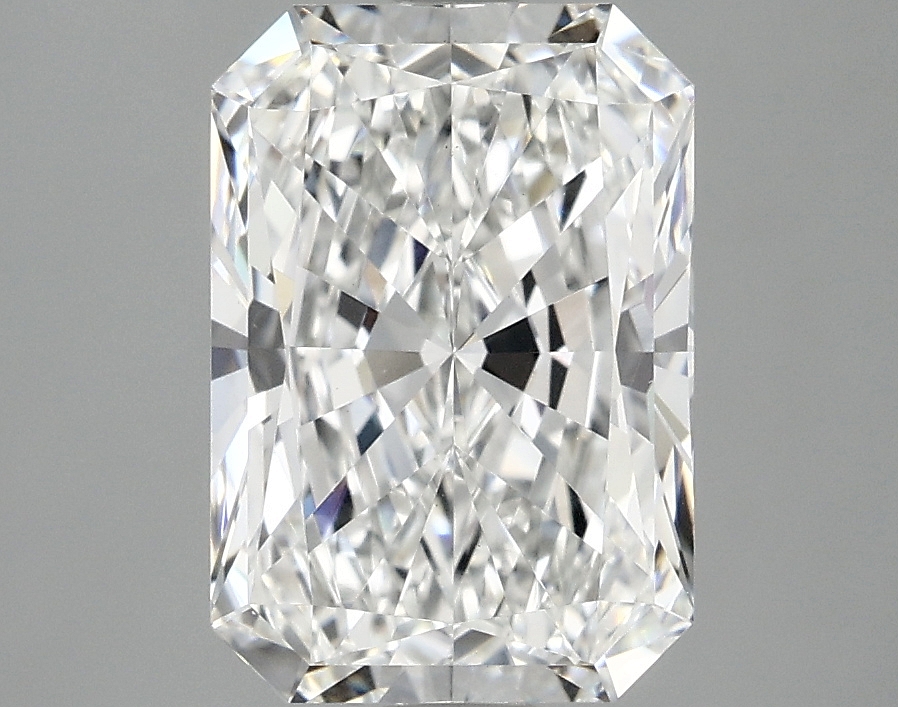 3.01 CT Radiant Diamond