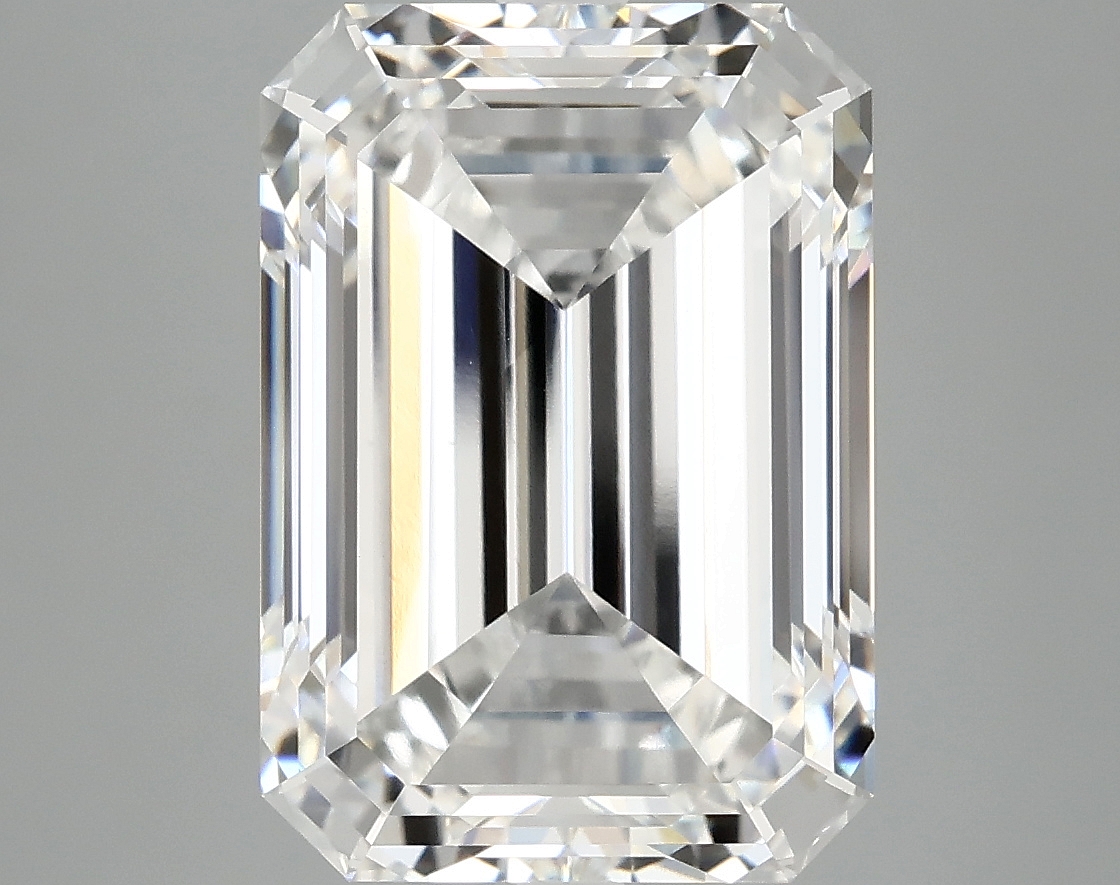 7.12 CT Emerald Diamond