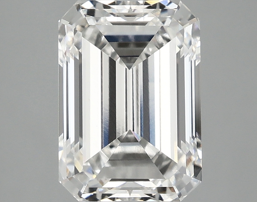 3.01 CT Emerald Diamond