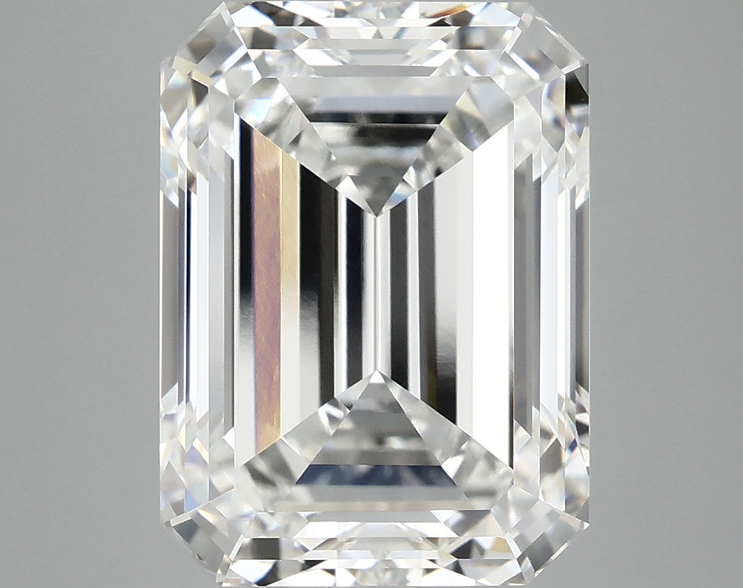 7.12 CT Emerald Diamond