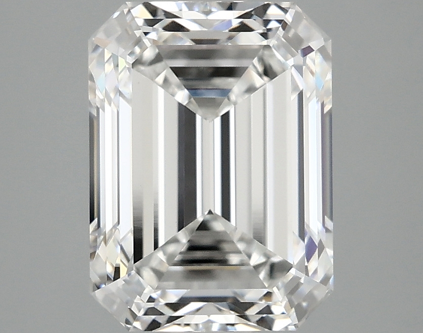 3.10 CT Emerald Diamond