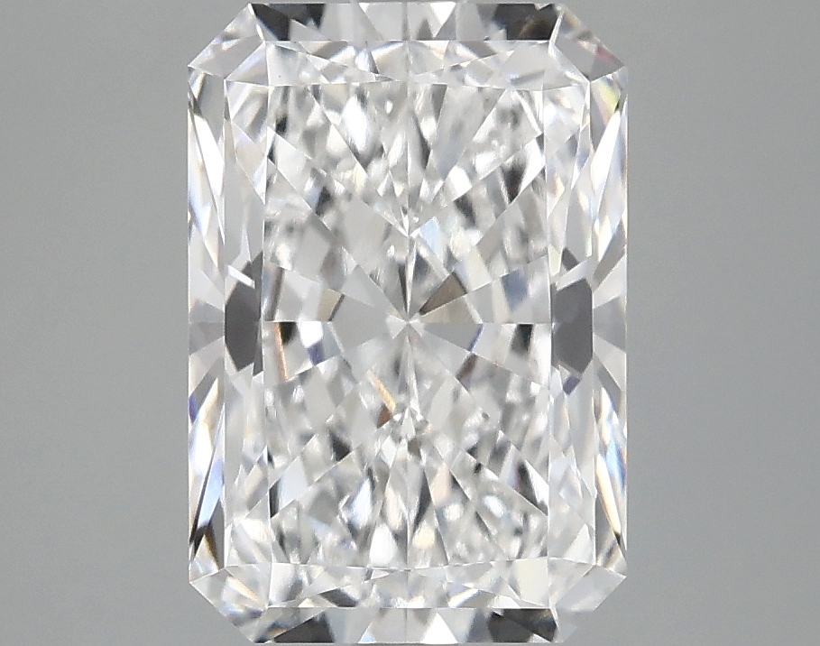 3.10 CT Radiant Diamond