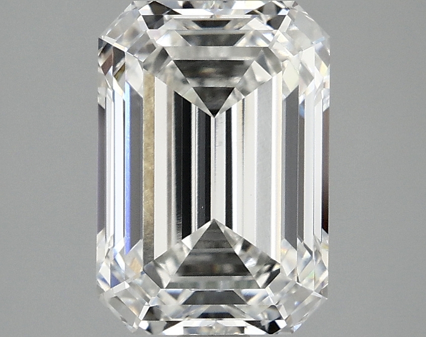 3.10 CT Emerald Diamond