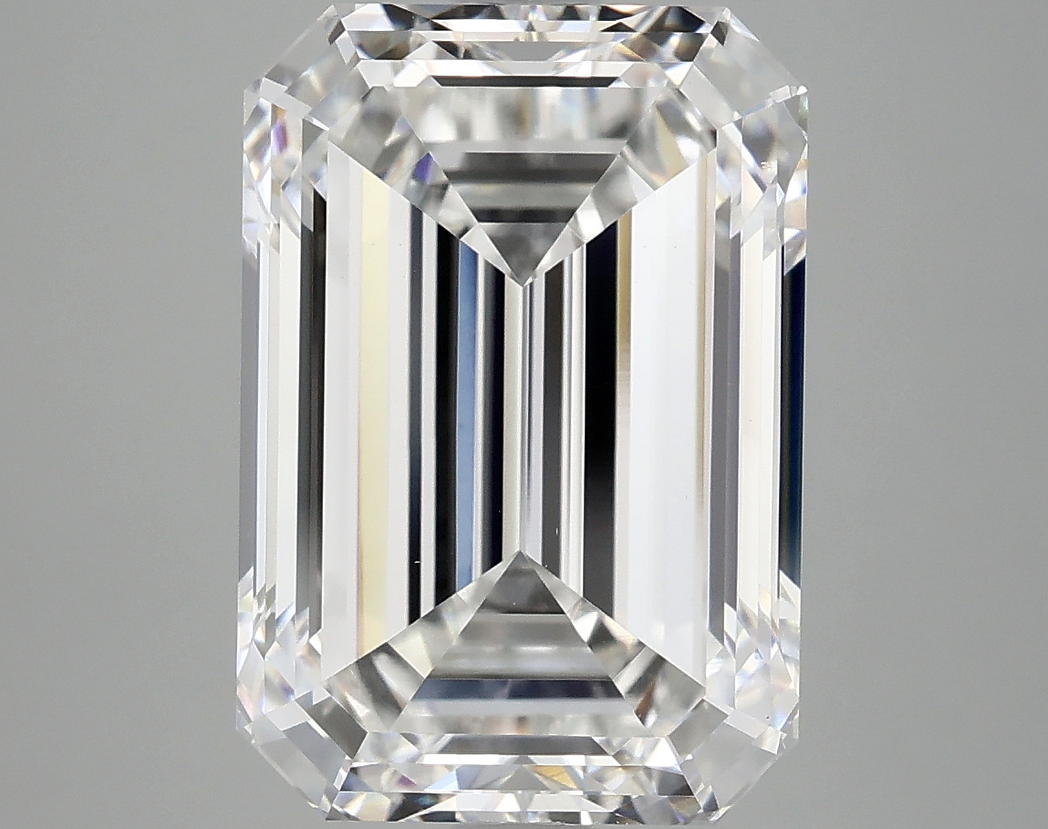 7.13 CT Emerald Diamond